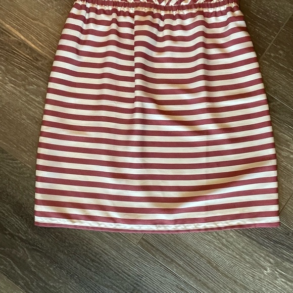 Loft Size Medium sleeveless coral/pink and cream striped dress with cream liner - Picture 3 of 6